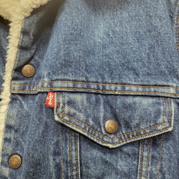 VTG 80s Levis Sherpa Lined Denim Trucker Jacket Size 42R USA Made Snap Closure - Picture 9 of 10